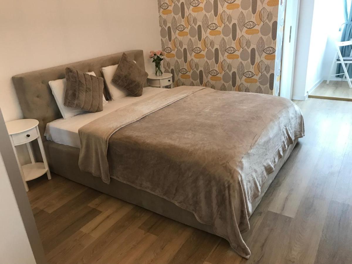 Studio Lotus Bucureşti Ngoại thất bức ảnh
